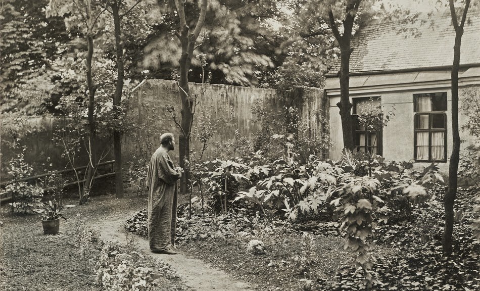 Gustav Klimt at his studio around 1910 (in black and white). Gustav Klimt at his studio around 1910 (in black and white).